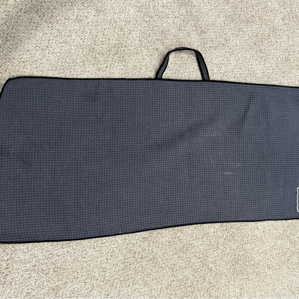 PGA Tour Microfiber Extra Large Textured Golf Towel 36’ x 15.5’